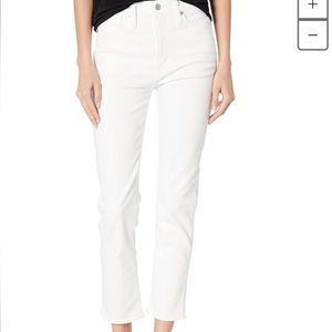 Madewell
Stovepipe Jeans in Pure White
SKU 9544596